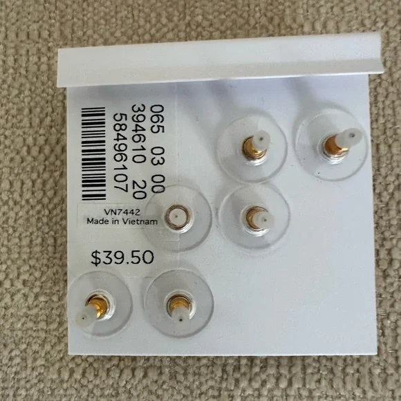 Talbots Romantic Hearts Stud Earring Set Of 3 Pairs NWT - Picture 4 of 4